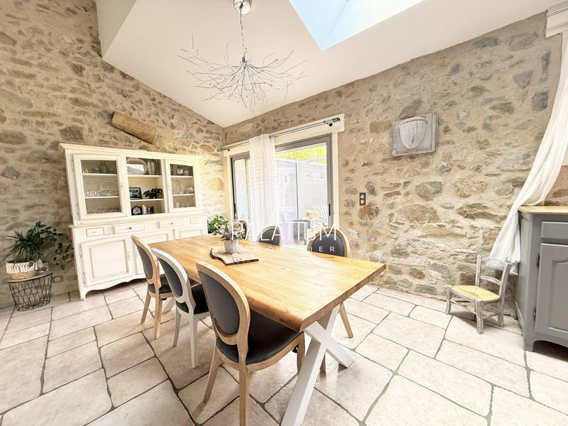 Maison - 157 m² - 5 pièces