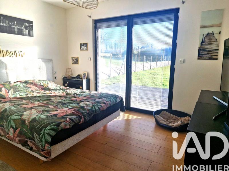 Maison - 168 m² - 7 pièces