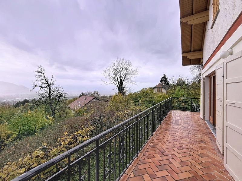 Maison - 83 m² - 5 pièces