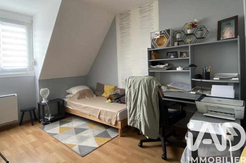 Maison - 96 m² - 5 pièces