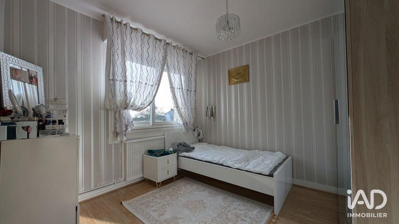 Maison - 122 m² - 5 pièces