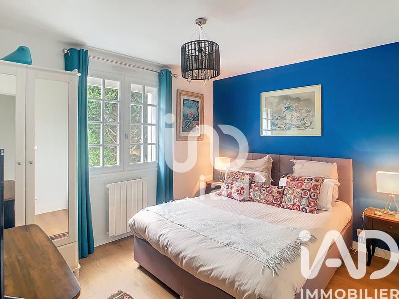 Maison - 182 m² - 8 pièces