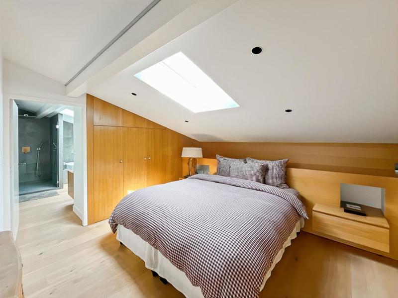 Appartement - 207 m² - 4 pièces