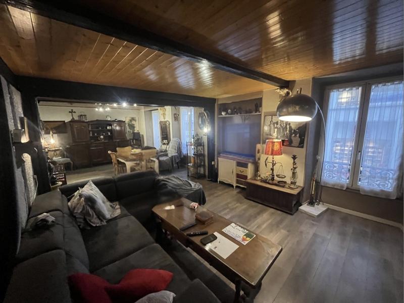 Appartement - 77 m² - 3 pièces