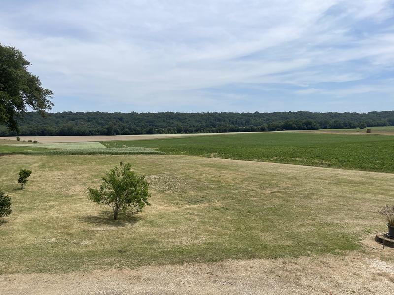 Maison - 266 m² - 7 pièces