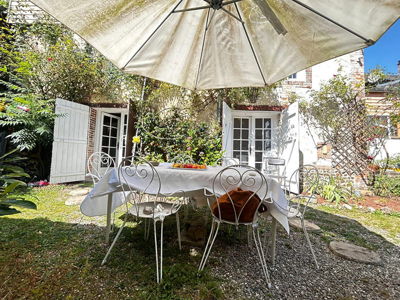 Maison - 150 m² - 8 pièces