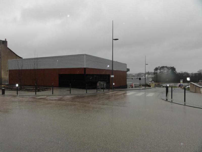 Local commercial - 355 m²