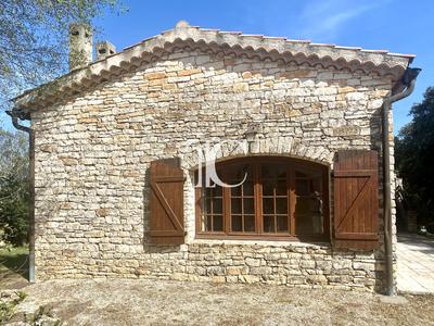 Maison - 135 m² - 7 pièces