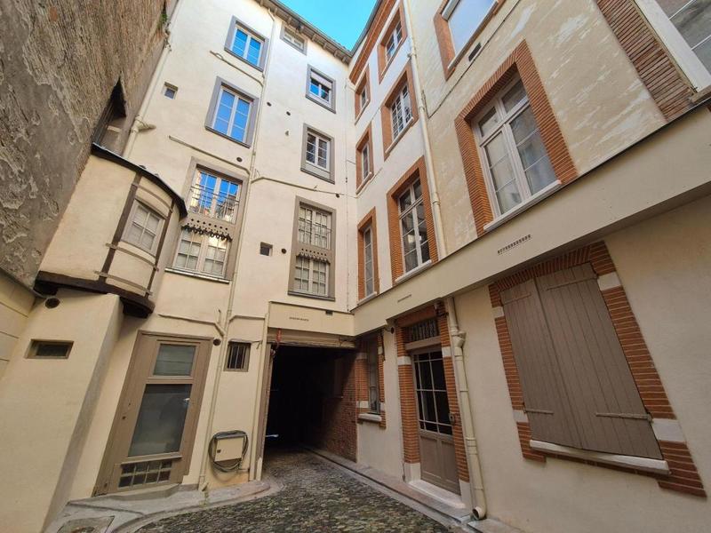 Appartement - 135 m² - 5 pièces