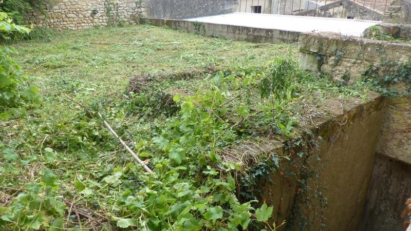 Grange - 100 m² - 2 pièces