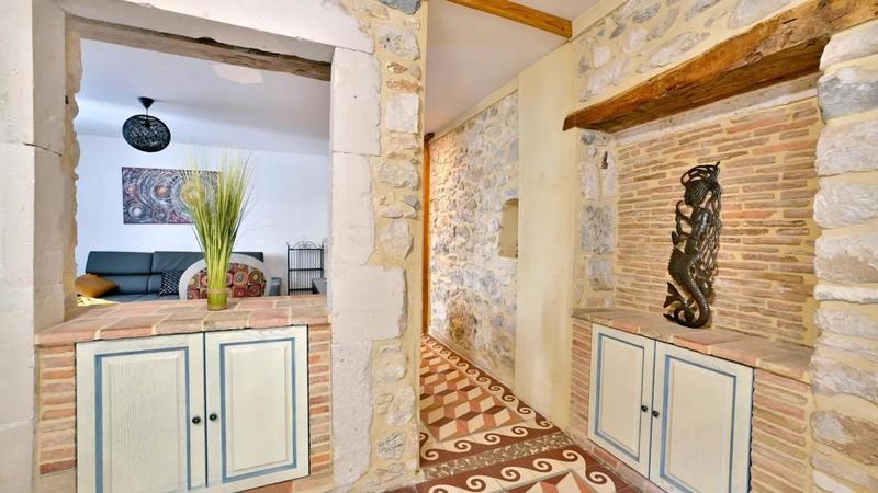 Maison en pierre - 140 m² - 5 pièces