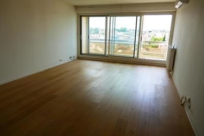 Appartement - 93 m² - 4 pièces