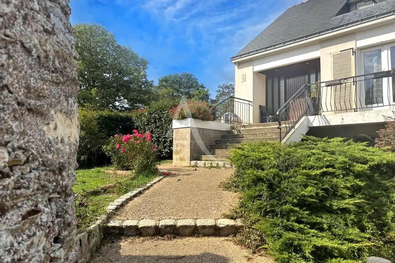 Maison - 127 m² - 7 pièces