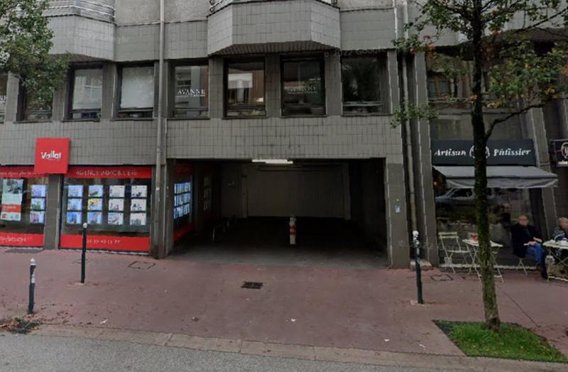 Parking / Garage - 15 m²