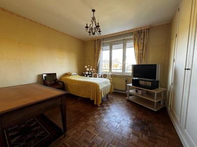 Appartement - 80 m² - 3 pièces