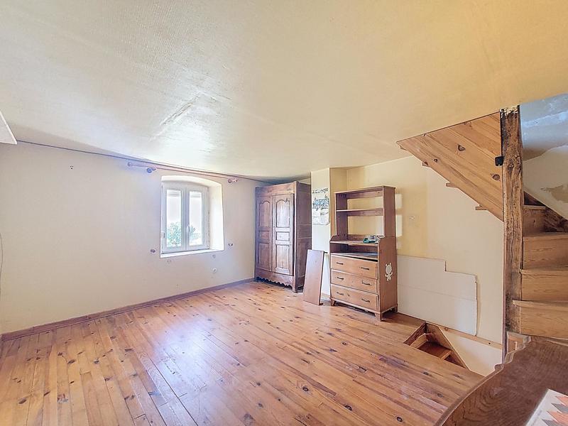 Maison en pierre - 106 m² - 5 pièces