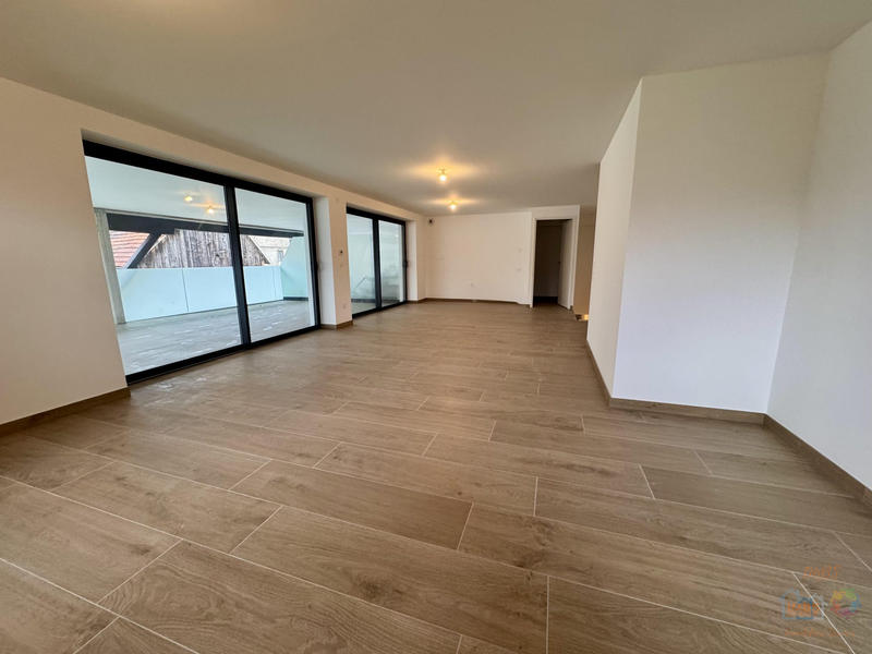 Appartement - 152 m² - 5 pièces