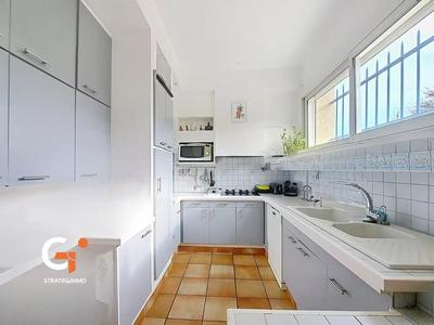 Maison - 142 m² - 5 pièces