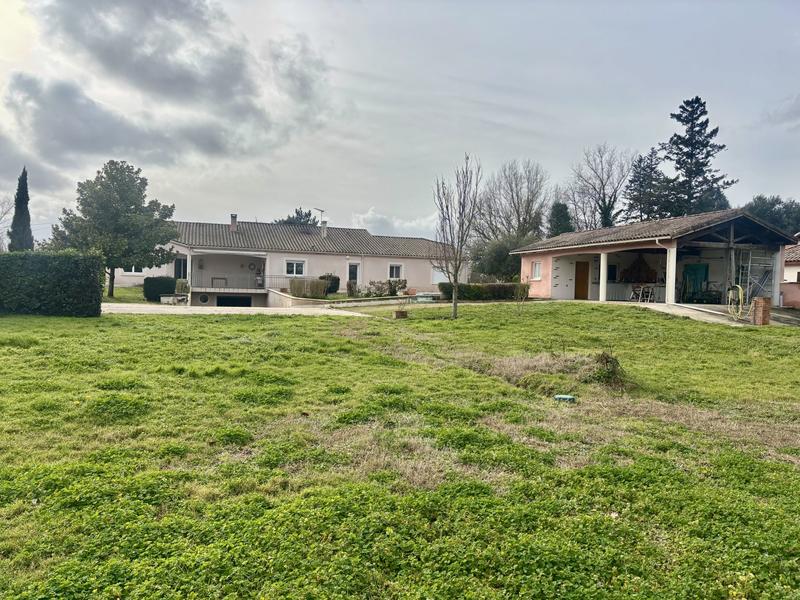 Villa - 209 m² - 4 pièces