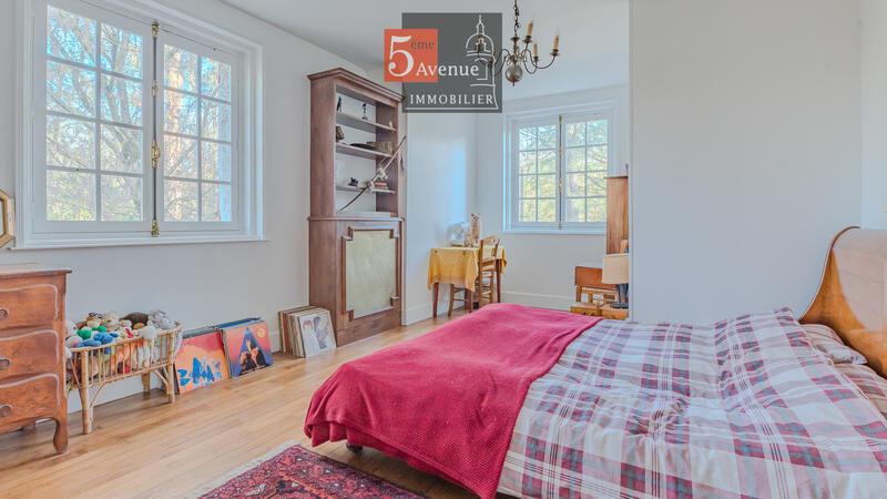 Maison - 164 m² - 7 pièces