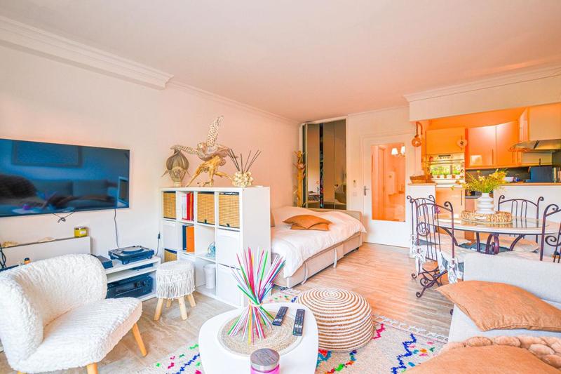 Studio - 32 m² - 1 pièce