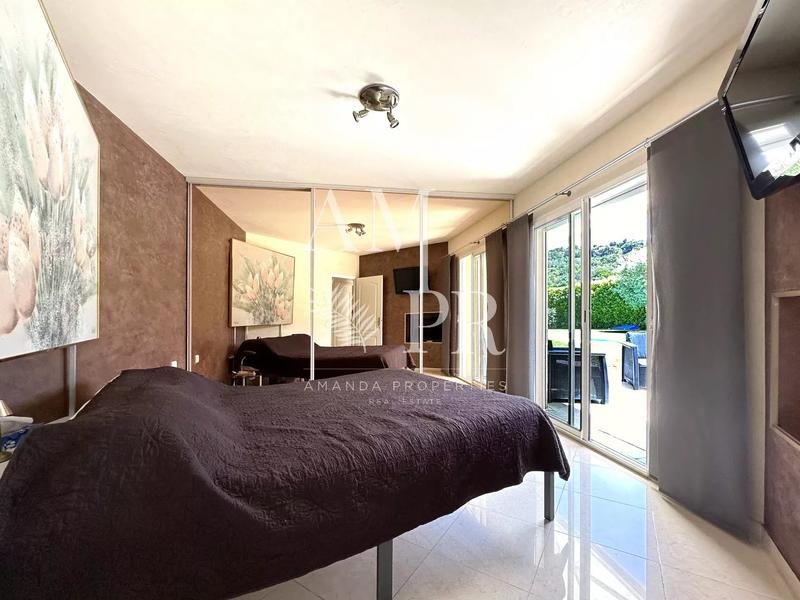 Villa - 175 m² - 3 pièces