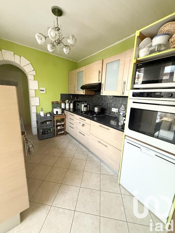 Maison - 96 m² - 5 pièces