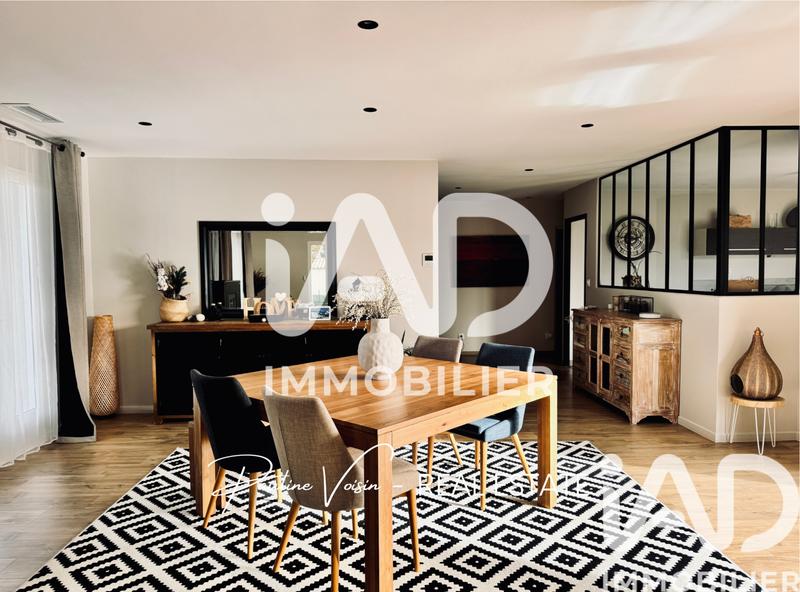 Maison - 170 m² - 5 pièces