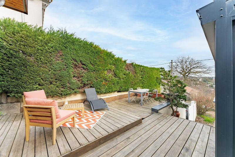 Maison - 90 m² - 3 pièces