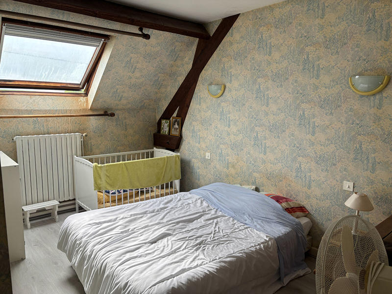 Maison - 275 m² - 12 pièces