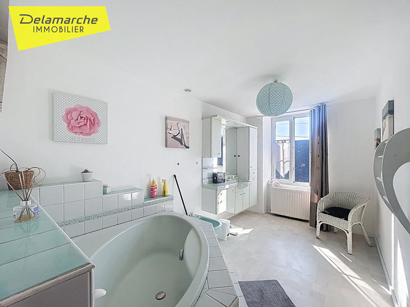 Maison - 107 m² - 4 pièces