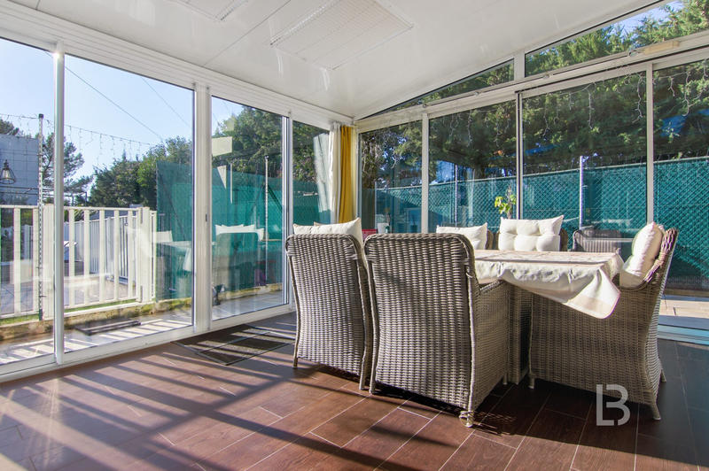 Appartement - 110 m² - 4 pièces