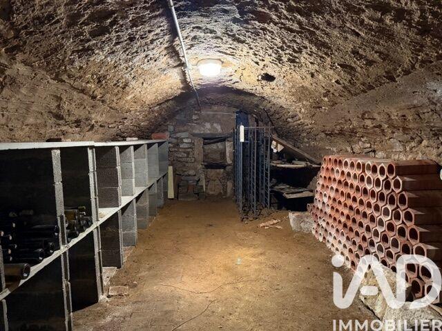 Maison - 224 m² - 7 pièces