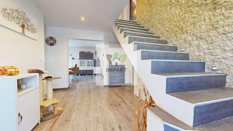 Maison - 140 m² - 7 pièces