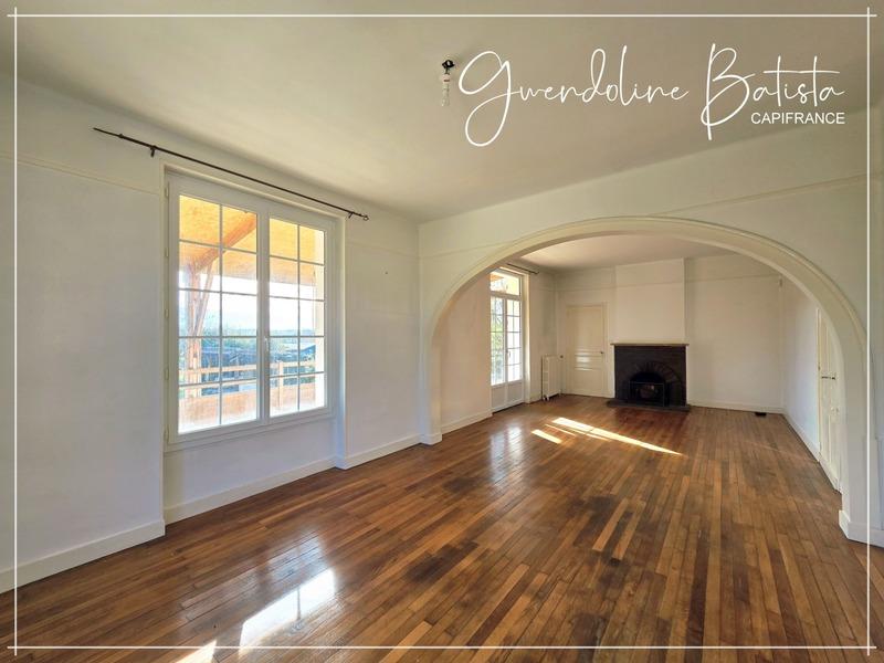 Maison bourgeoise - 240 m² - 10 pièces