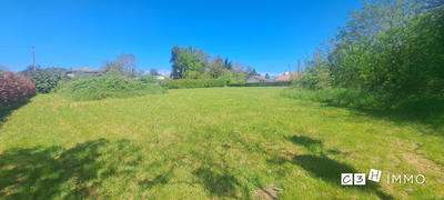 Terrain - 700 m²