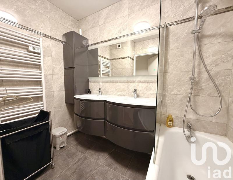 Appartement - 88 m² - 4 pièces