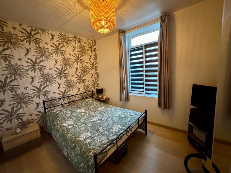 Maison - 96 m² - 5 pièces