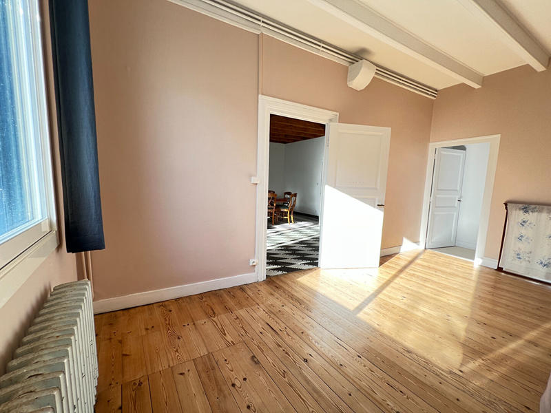 Maison - 115 m² - 4 pièces