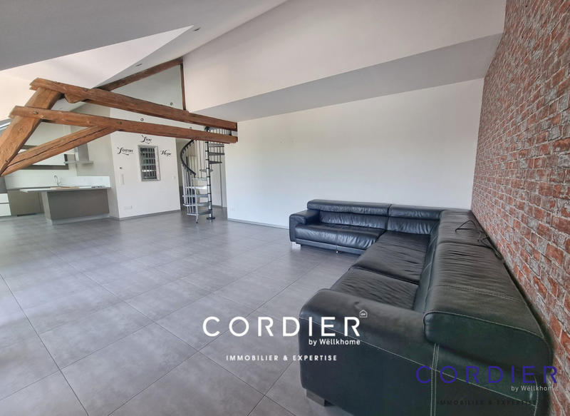 Appartement - 95 m² - 4 pièces