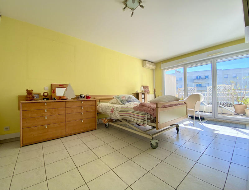 Appartement - 177 m² - 5 pièces