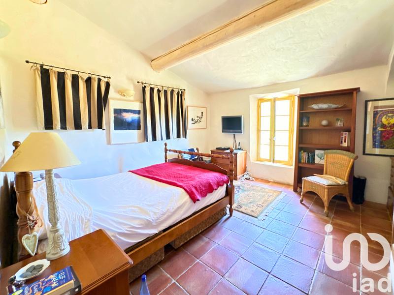 Maison - 200 m² - 6 pièces