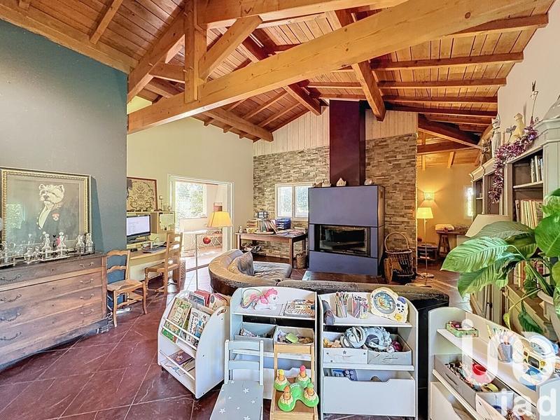 Maison de maîtres - 214 m² - 7 pièces