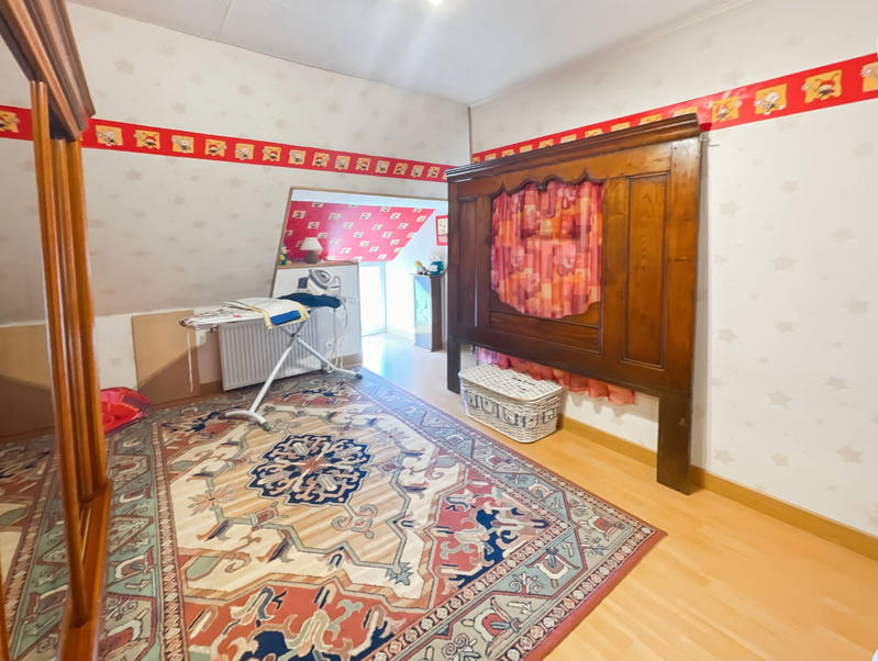 Maison de village - 212 m² - 6 pièces