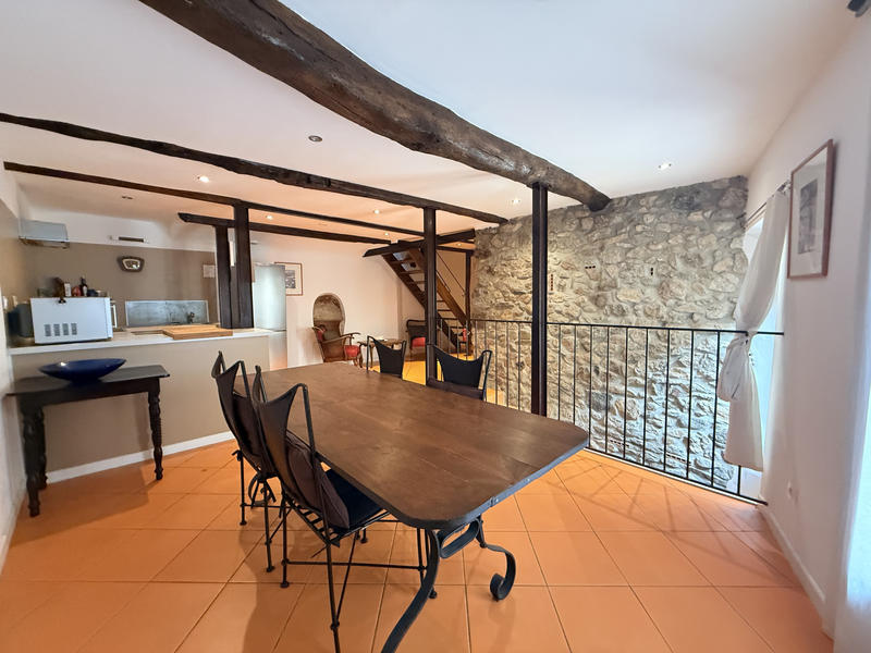 Maison - 97 m² - 3 pièces