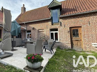 Maison - 240 m² - 7 pièces