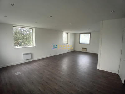 Bureau - 260 m² - 15 pièces