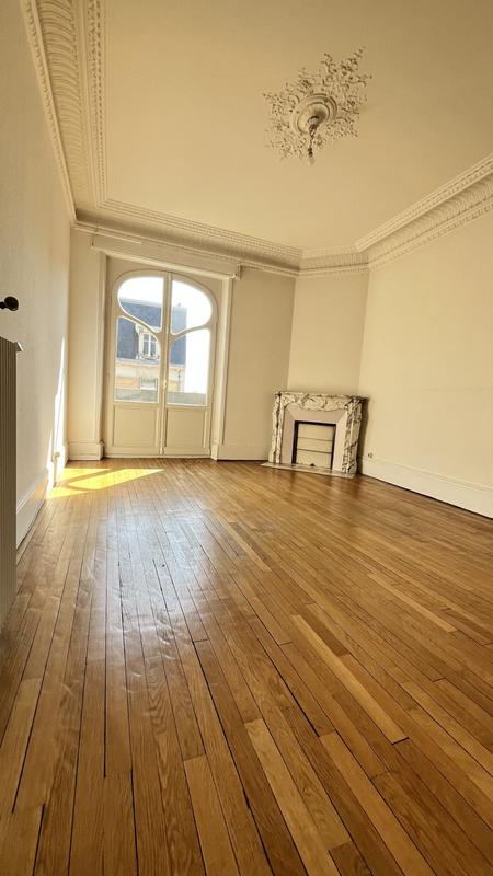 Appartement - 132 m² - 5 pièces