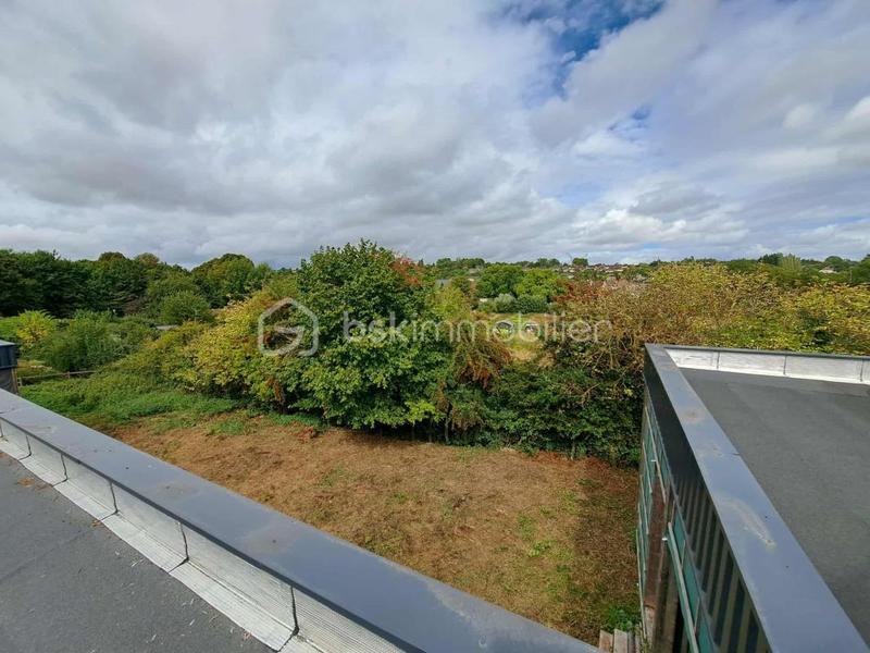 Maison - 190 m² - 5 pièces