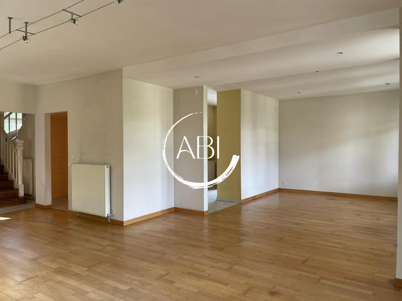 Maison ancienne - 150 m² - 4 pièces